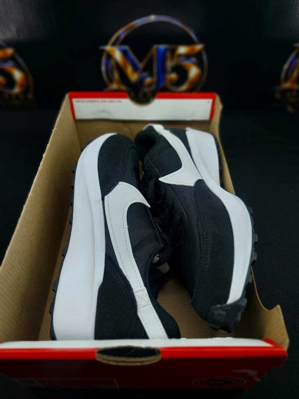 Nike Waffle Debut women's size 10 view 2