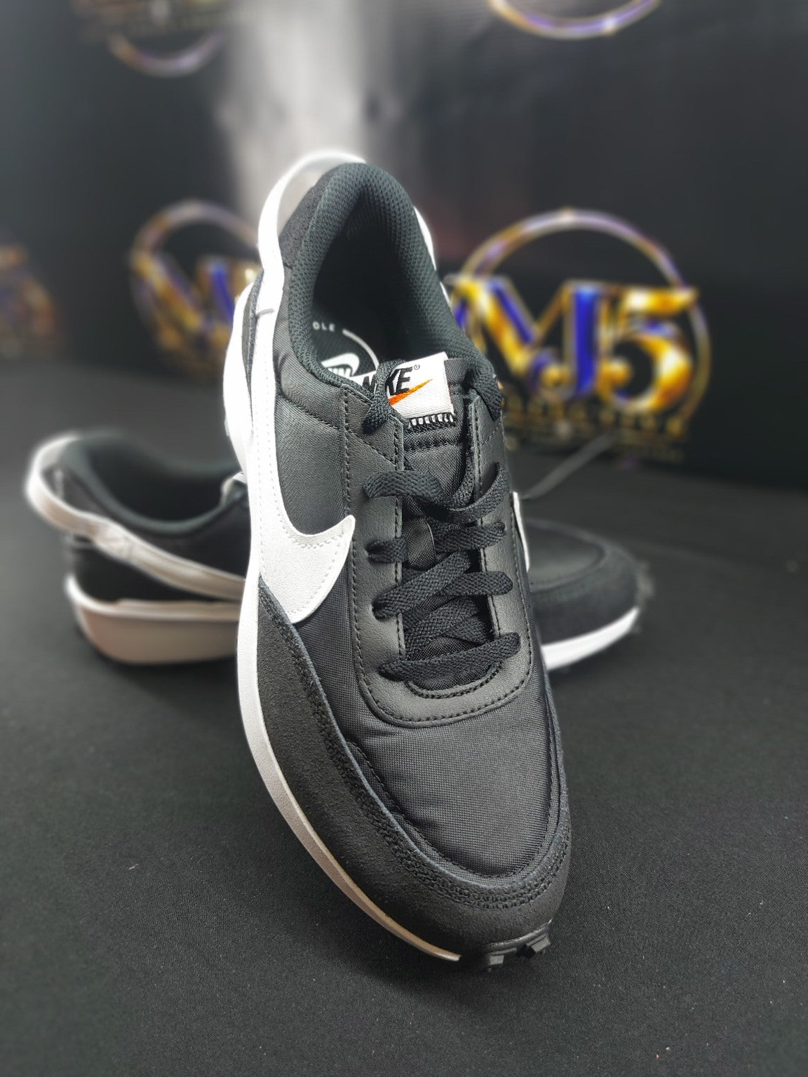 Nike Waffle Debut women's size 10 view 1
