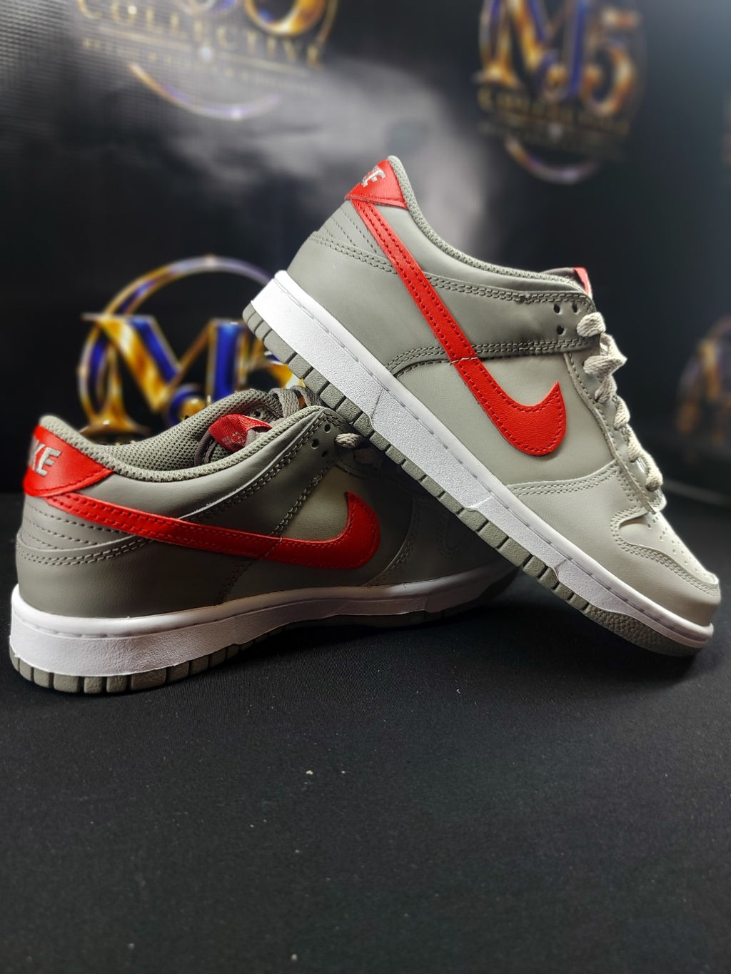 Nike Dunk Low GS Cobblestone University Red 6Y view 6