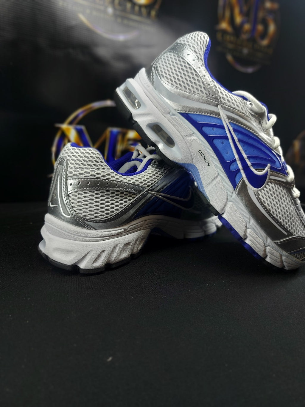 Nike Air Max Moto 2K men's size 10 actual item photo 5