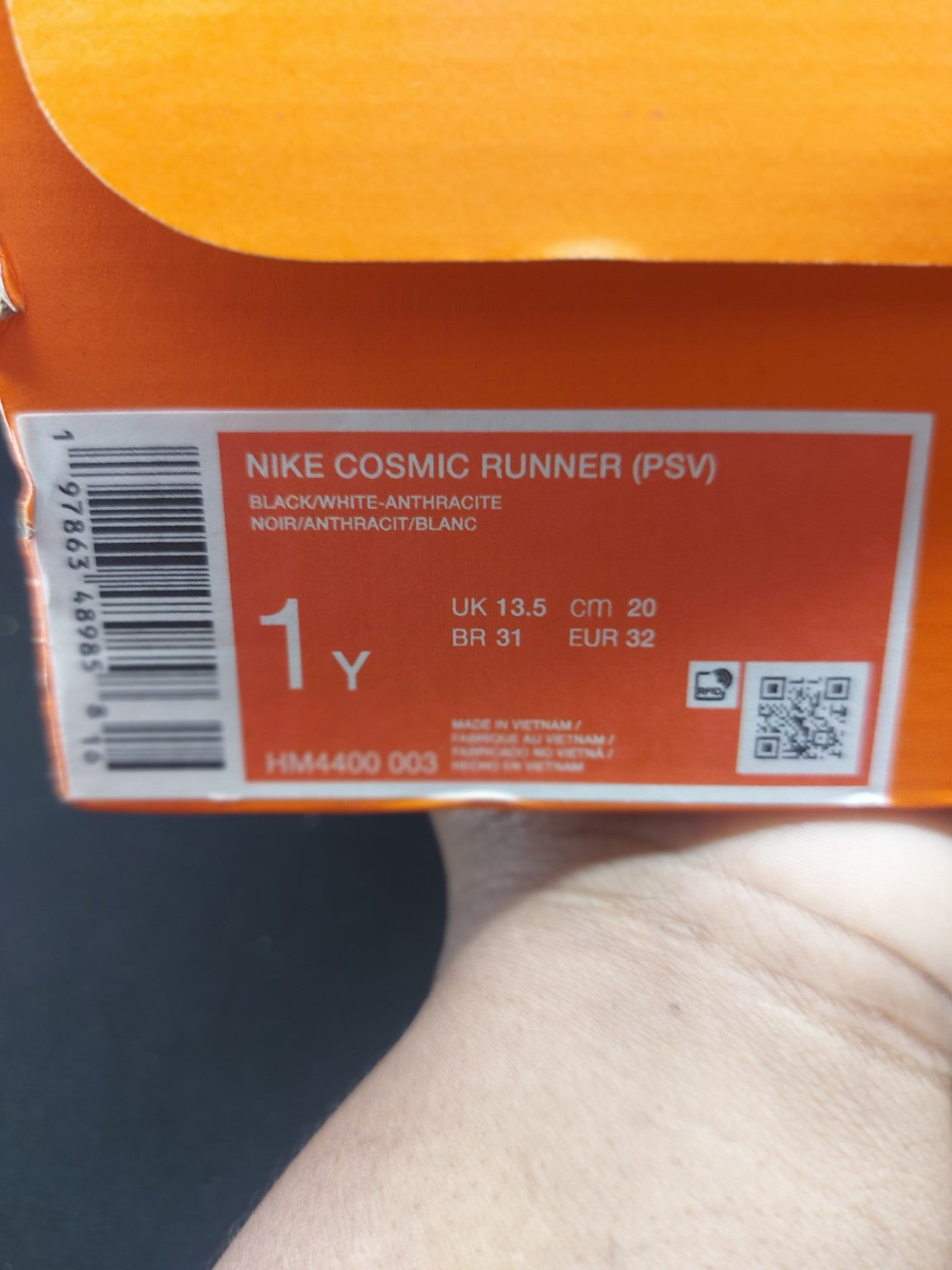 Nike Cosmic Runner PSV size 1Y original photo 4