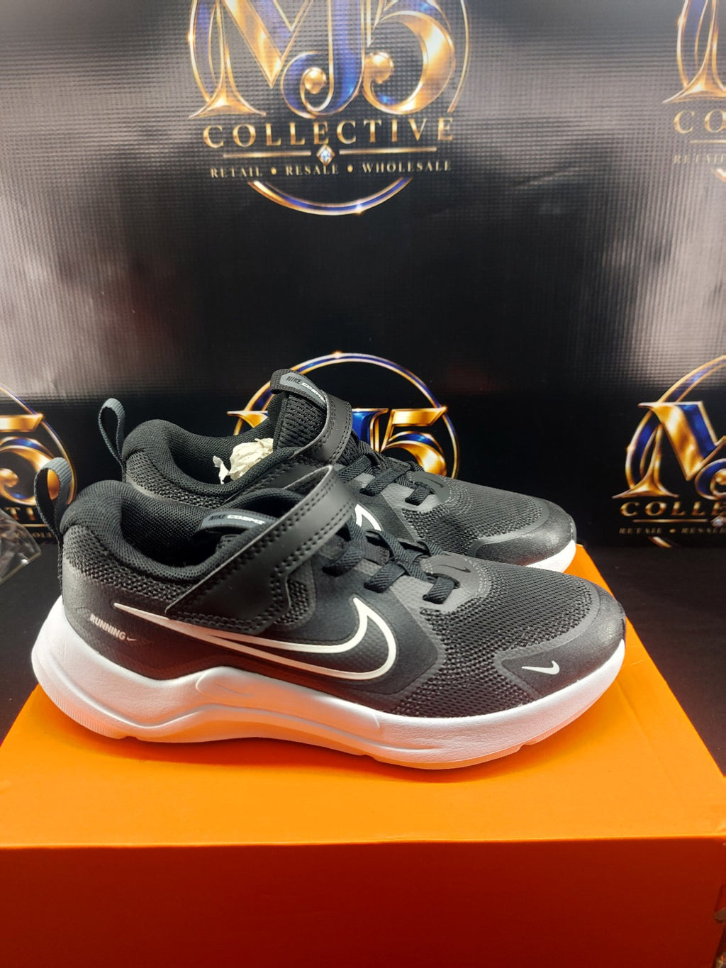 Nike Cosmic Runner PSV size 1Y original photo 6
