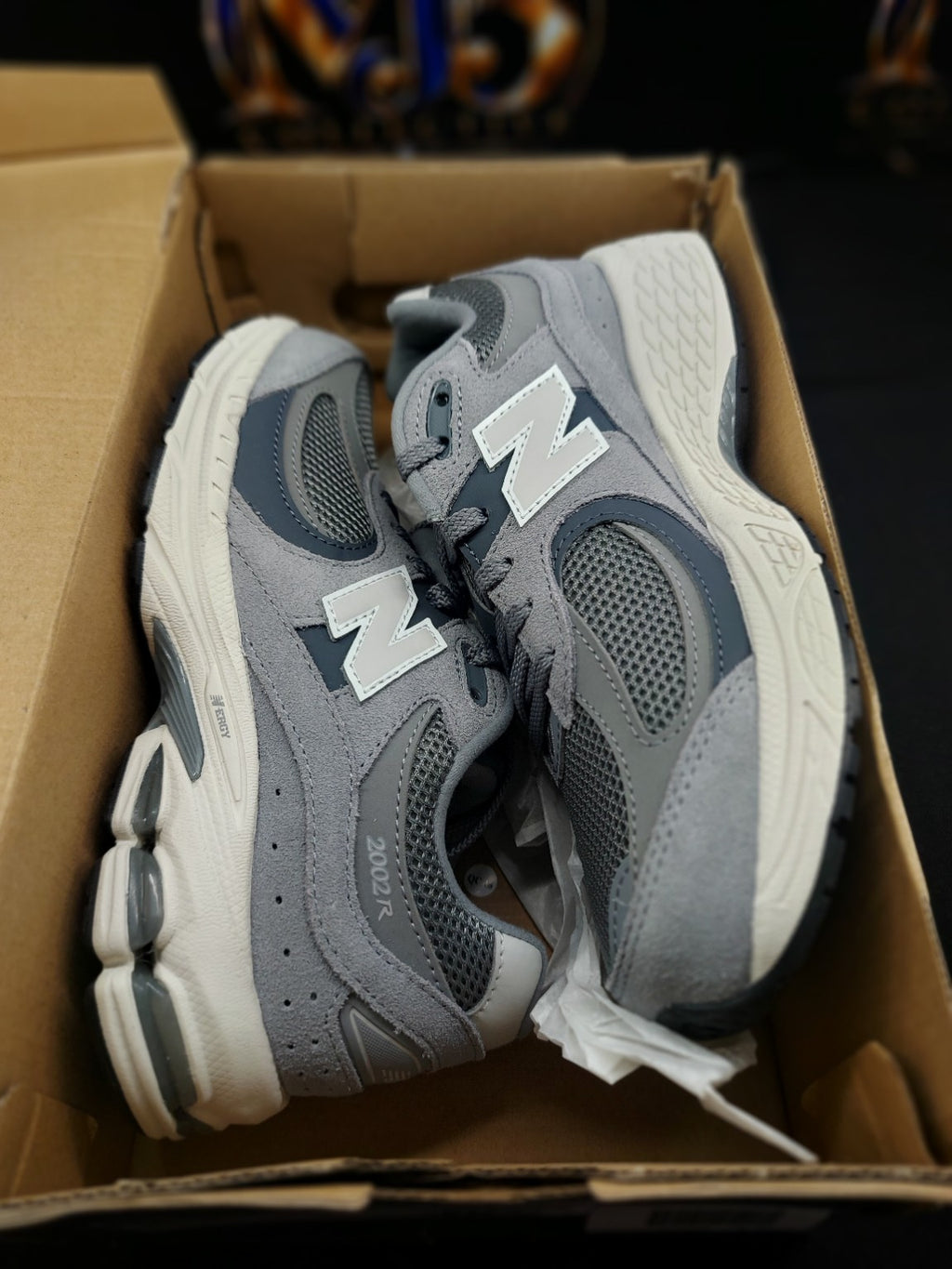 New Balance 2002R kids Grey/Grey 4.5Y original photo 4