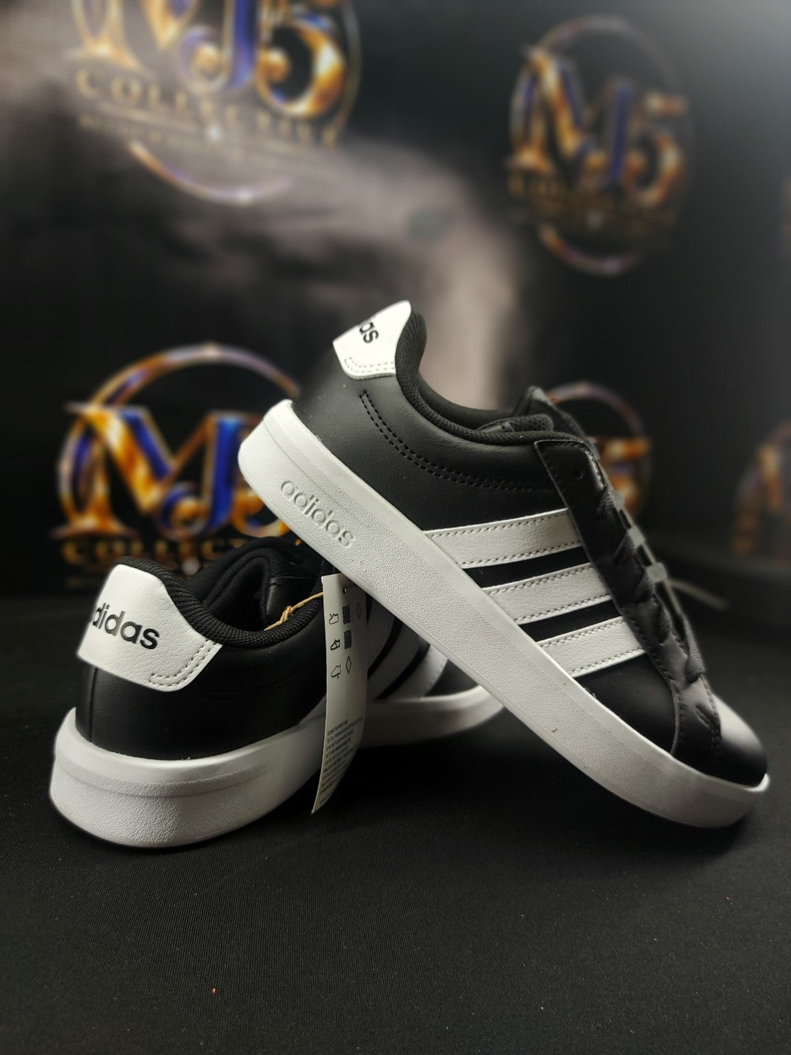 Adidas Grand Court 3.0 J black white size 4.5Y original photo 5