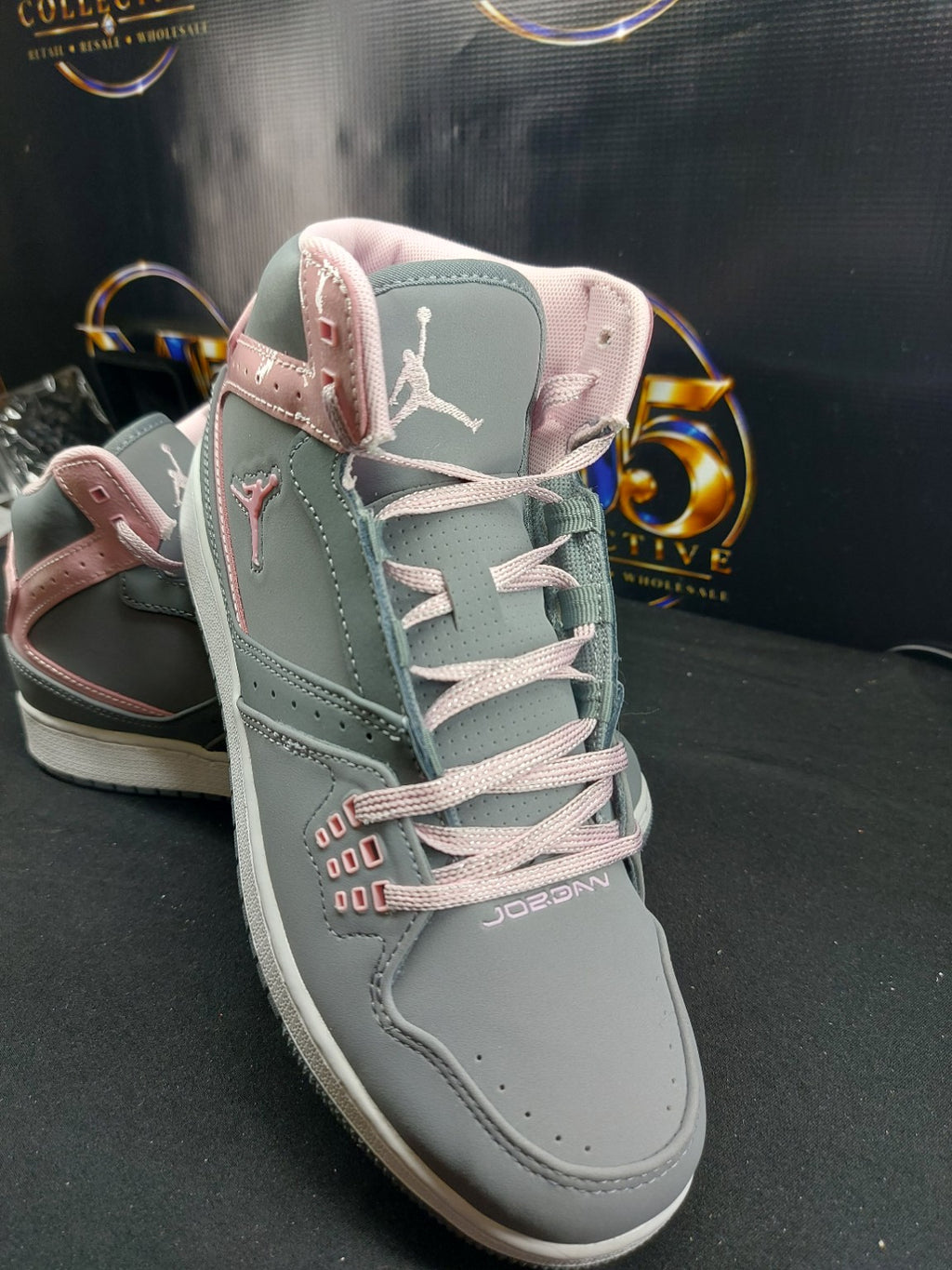 Girls Jordan 1 Flight (GS) – Cool Grey/Liquid Pink/White – 6.5Y