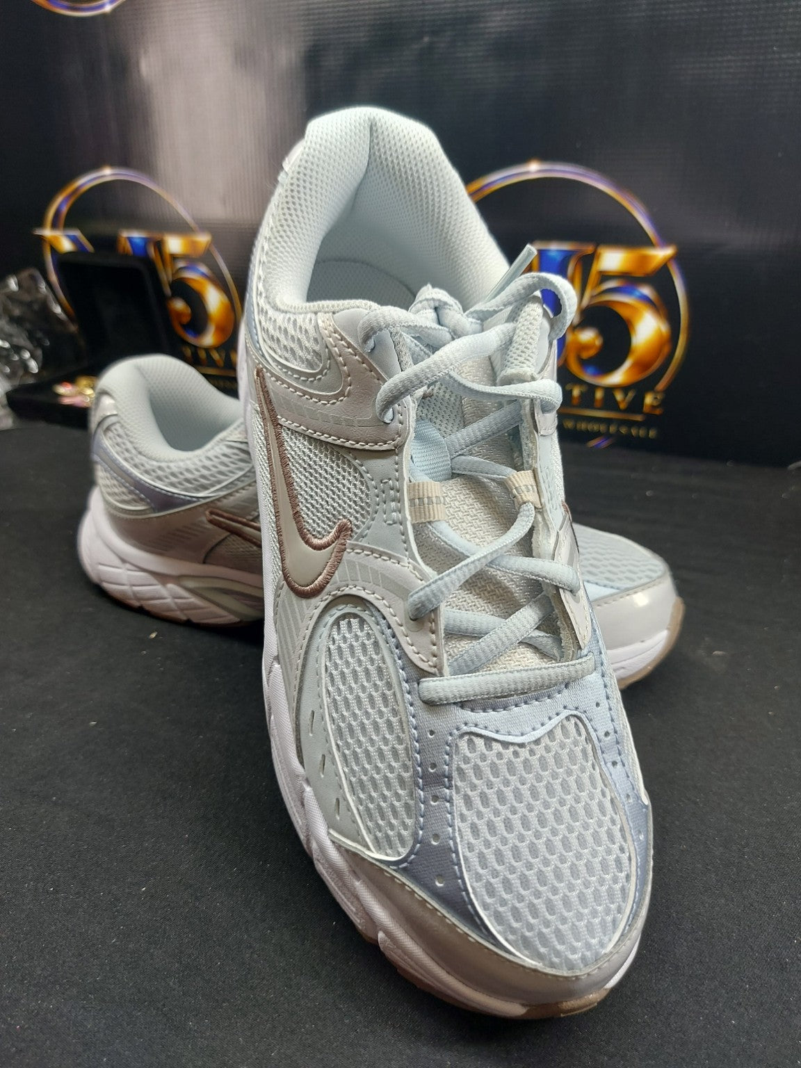 Nike V5 RNR GS Aura/Moon Particle size 5.5Y original photo 5