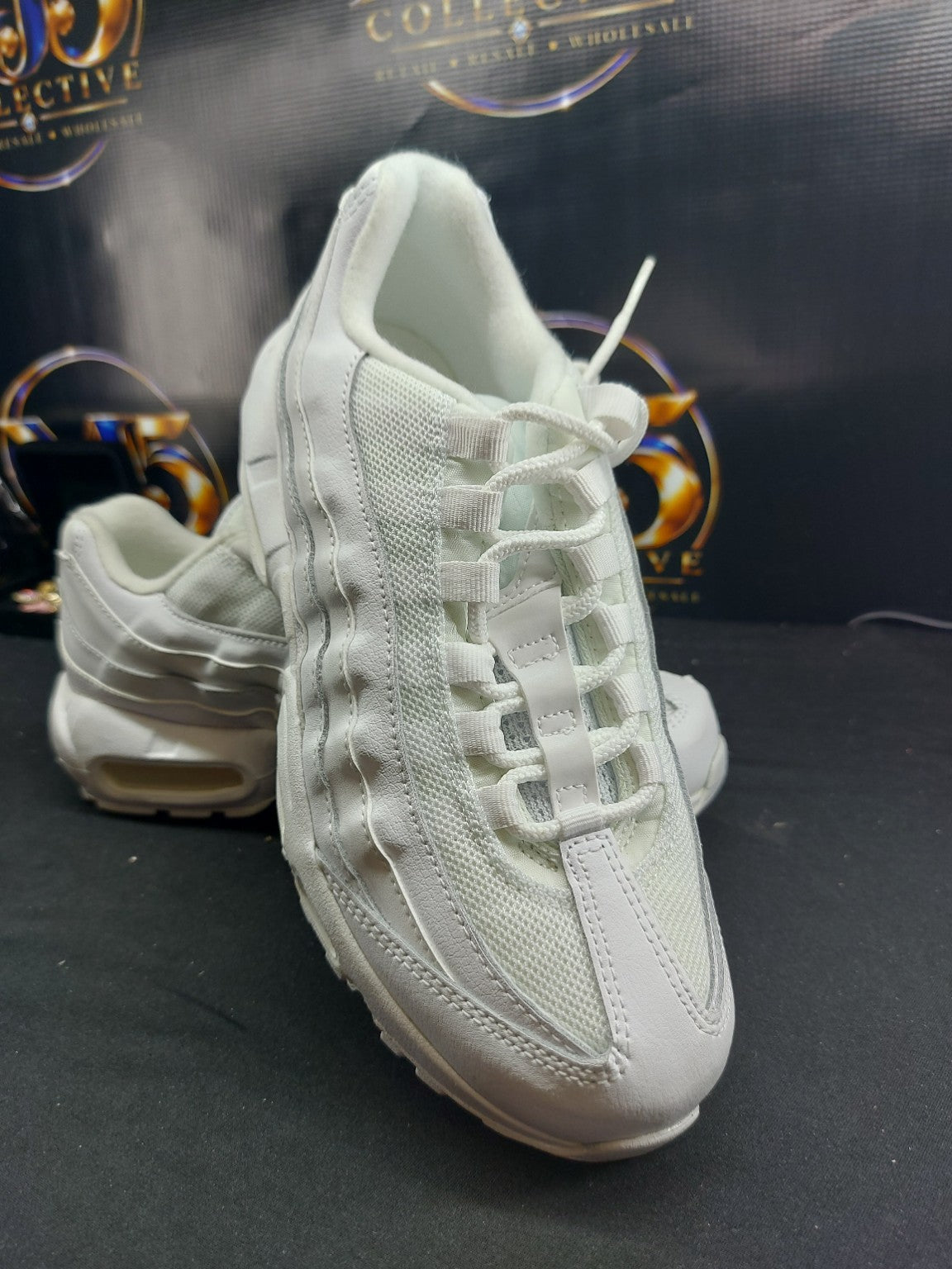 Nike Air Max 95 (GS) – Triple White – Size 6Y