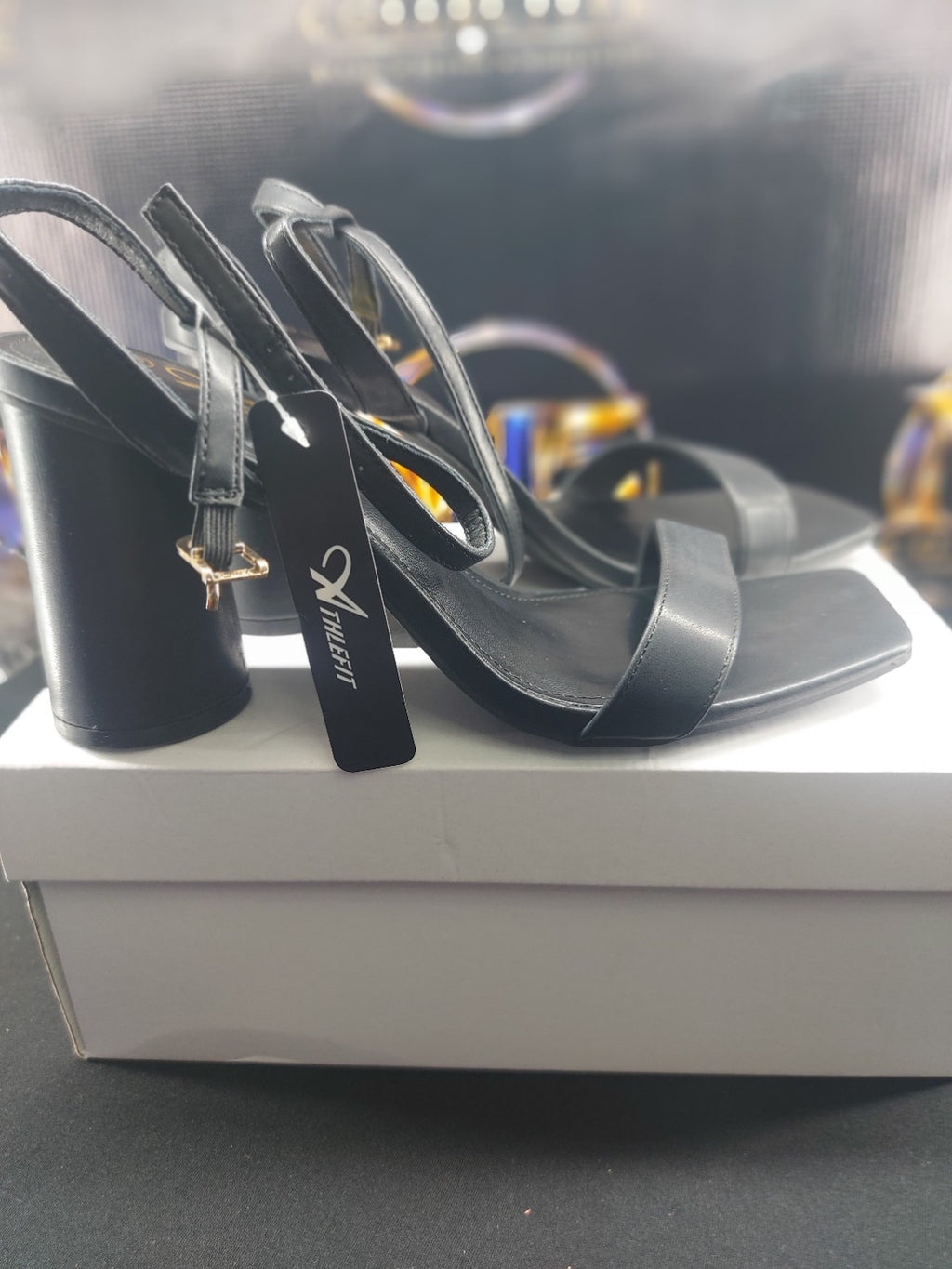 Athlefit black block heel sandals size 8.5 actual photo 2