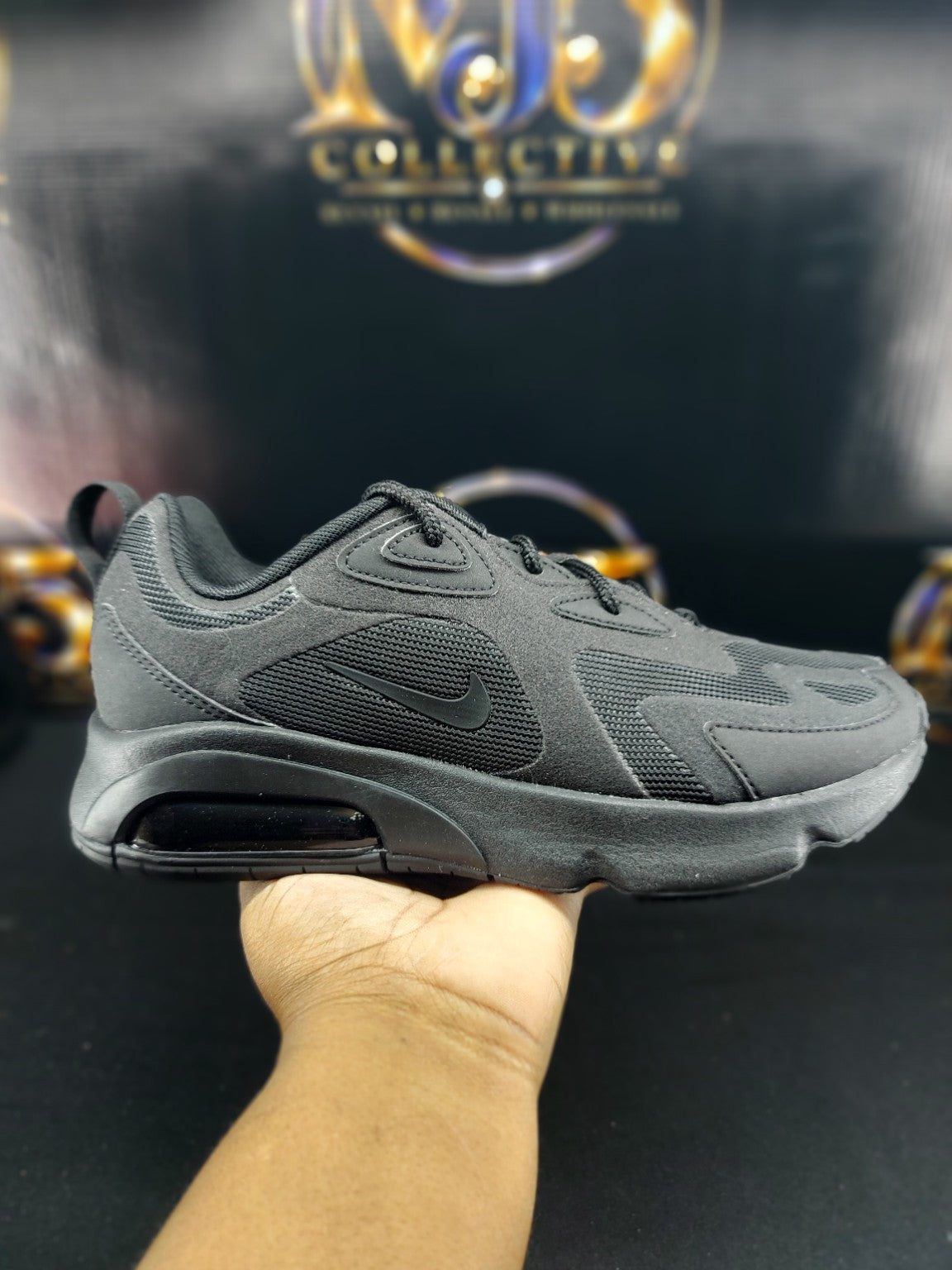 Nike Air Max 200 Triple Black size 6.5 view 1