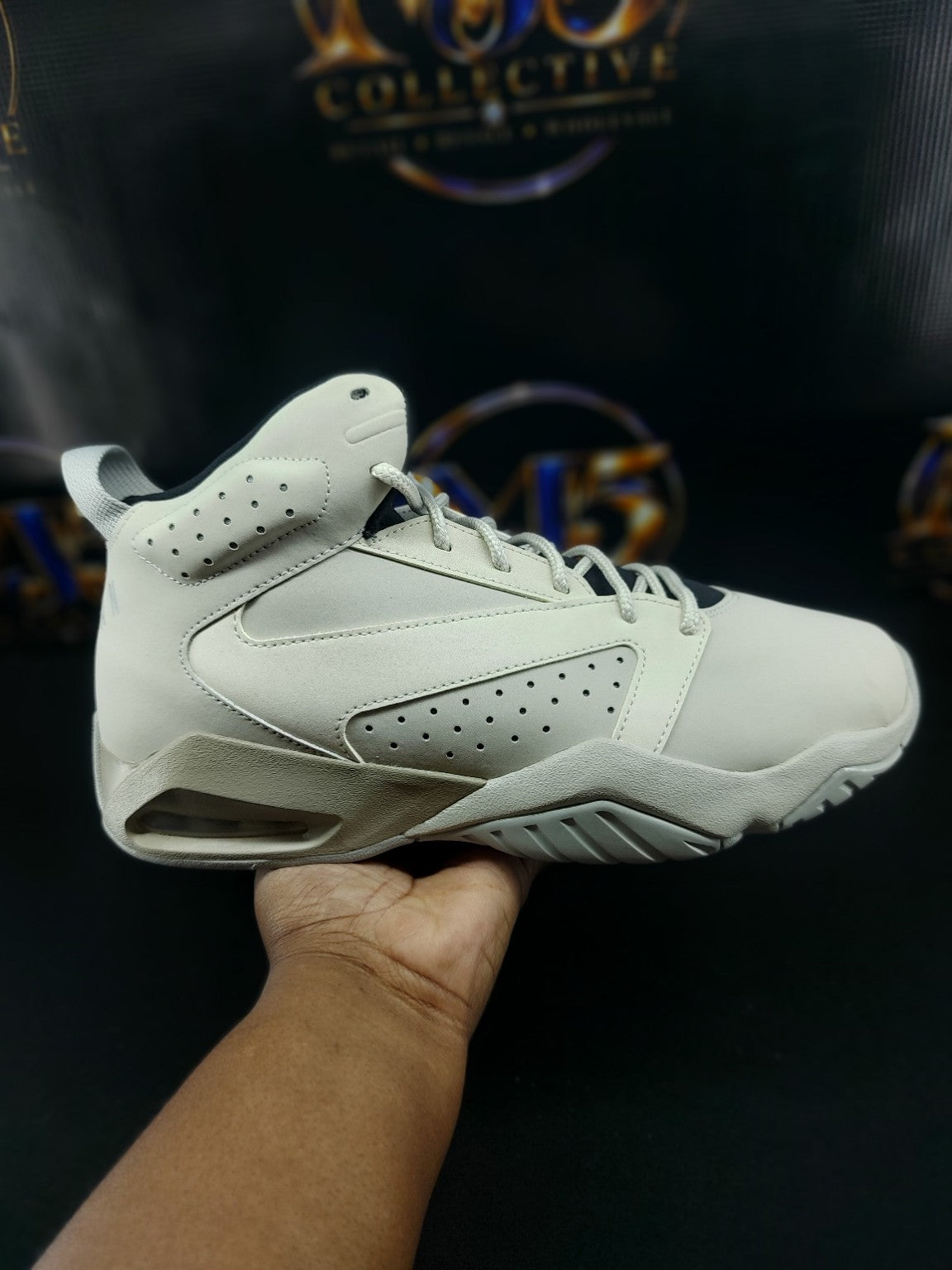 Jordan Lift Off Light Bone Reflect Silver men's size 9.5 actual product photo 2