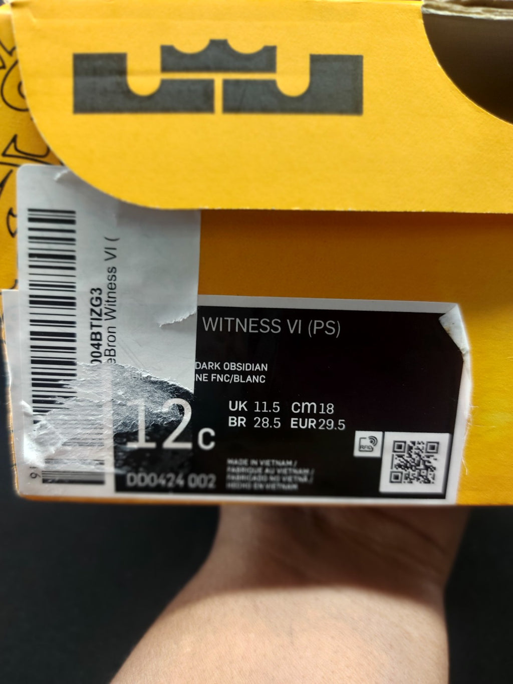 Actual Nike LeBron Witness VI preschool size 12C photo 2