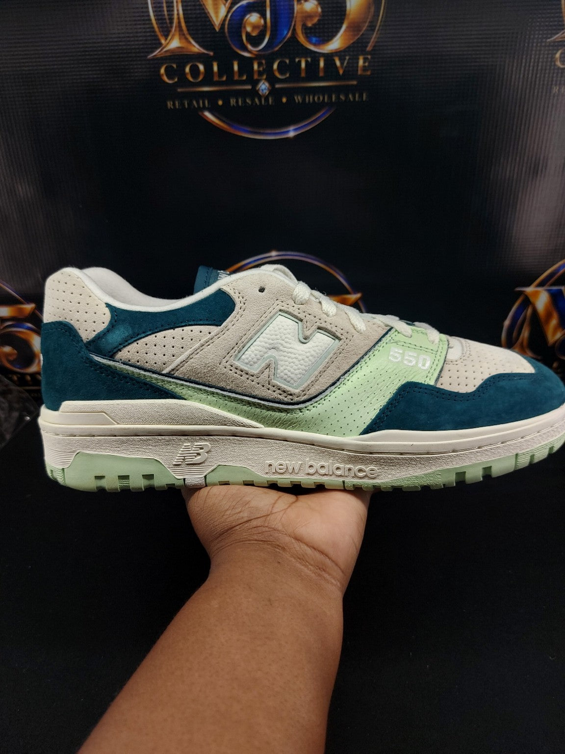 New Balance 550 BB550FLV actual photo 3