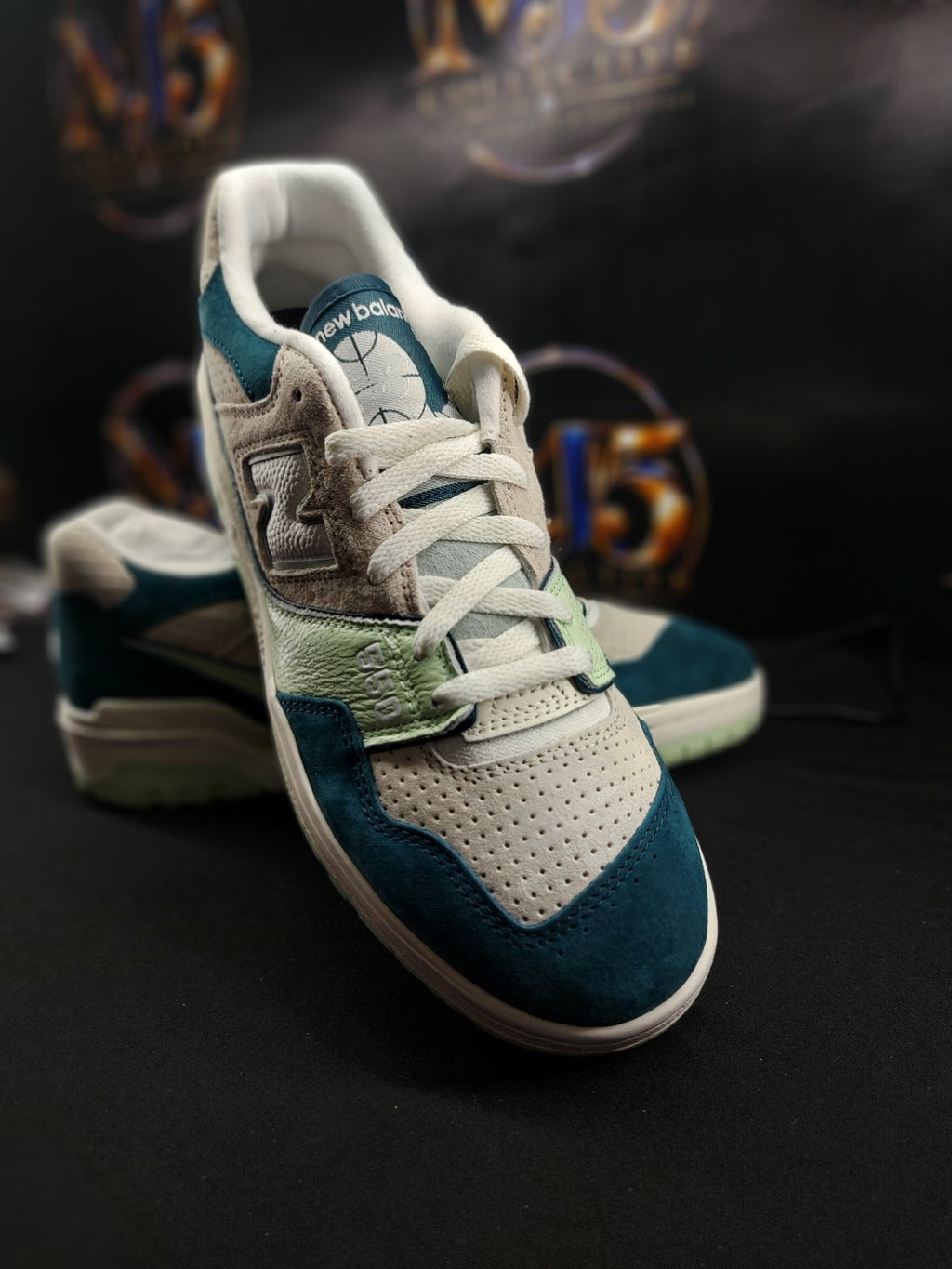 New Balance 550 BB550FLV actual photo 5