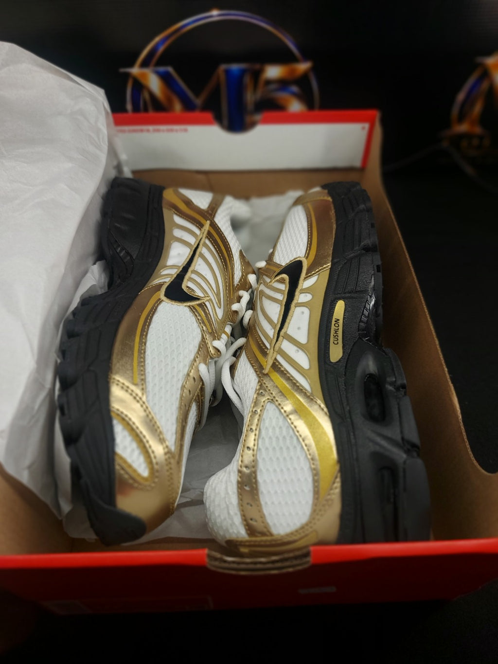 Actual Nike Air Max Moto 2K White Black Metallic Gold men's 10.5 photo 6