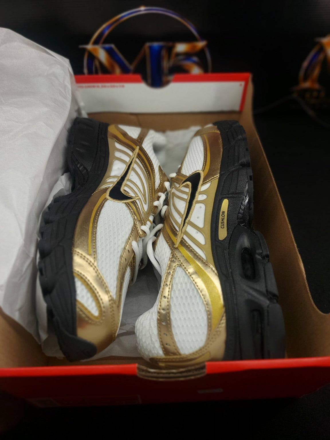 Actual Nike Air Max Moto 2K White Black Metallic Gold men's 10.5 photo 6