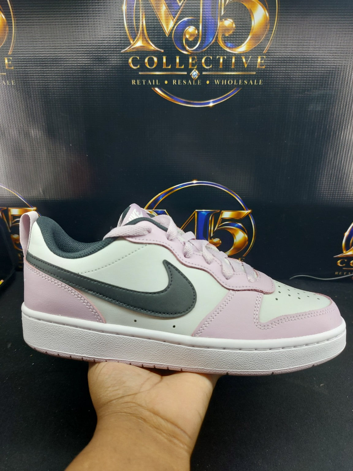 Nike Court Borough Low 2 (GS) – Photon Dust/Off Noir – 6.5Y