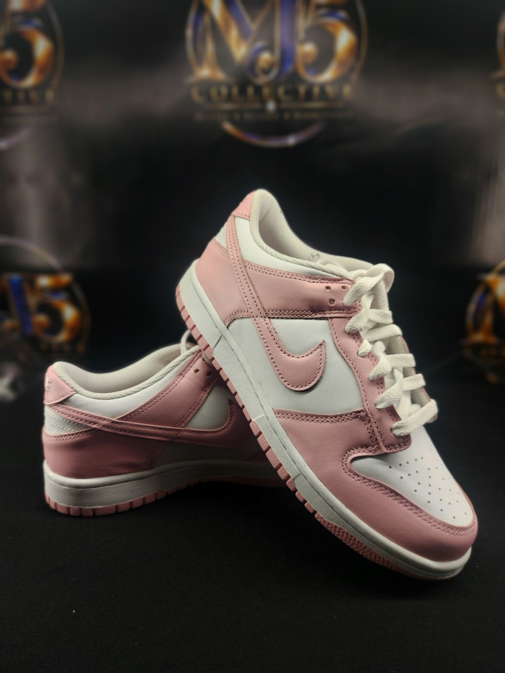 Actual Nike Dunk Low GS Medium Soft Pink size 7Y photo 1