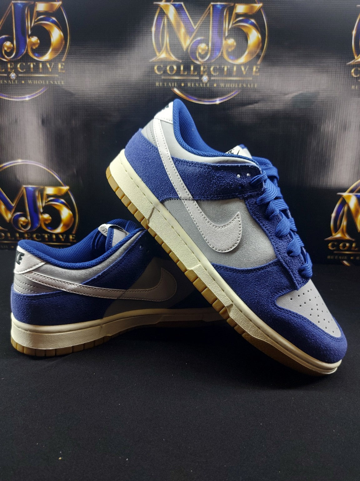 Nike Dunk Low Retro SE Wolf Grey Deep Royal Blue size 9.5