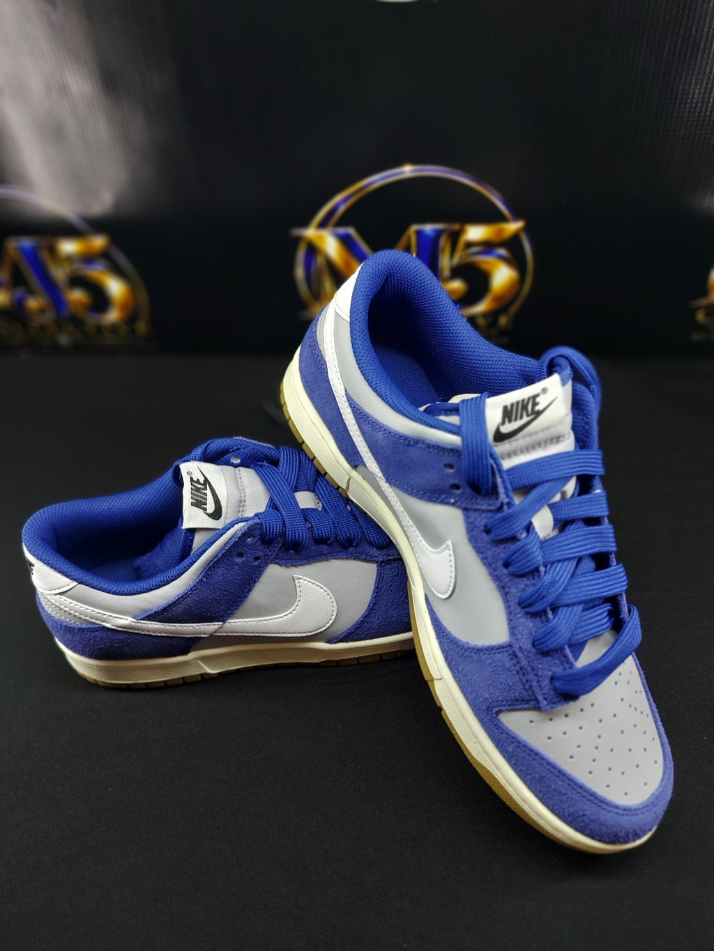 Nike Dunk Low Retro SE Wolf Grey White Royal Blue men's size 10